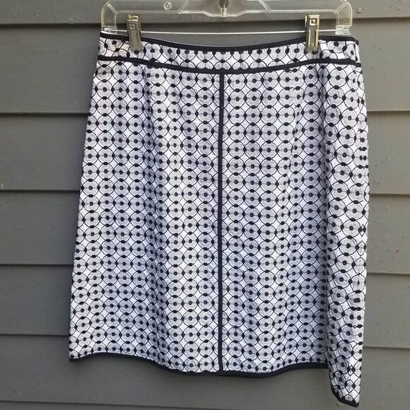 Talbots Cotton Black White Embroidered Circles Skirt size 8 - Picture 1 of 12